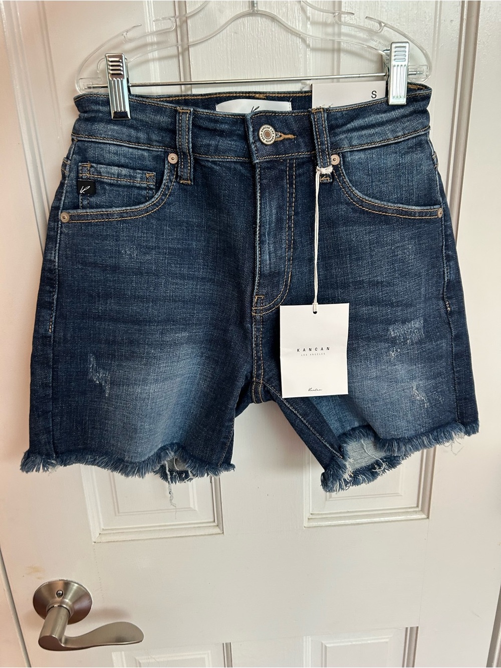 KanCan Frayed Hem Denim Shorts